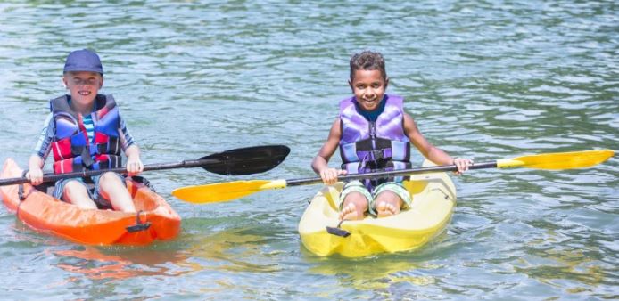 Whoof Kids Camp Kayak